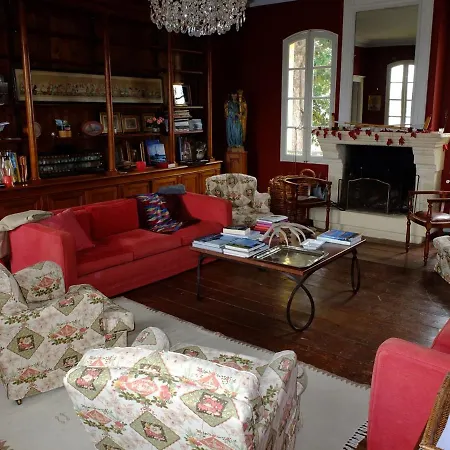 Sublime Chateau Avec Piscine, Proche De Bordeaux Villa Izon