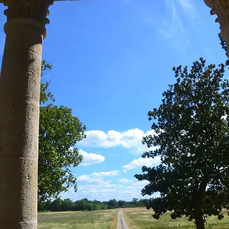 Villa Sublime Chateau Avec Piscine, Proche De Bordeaux Izon